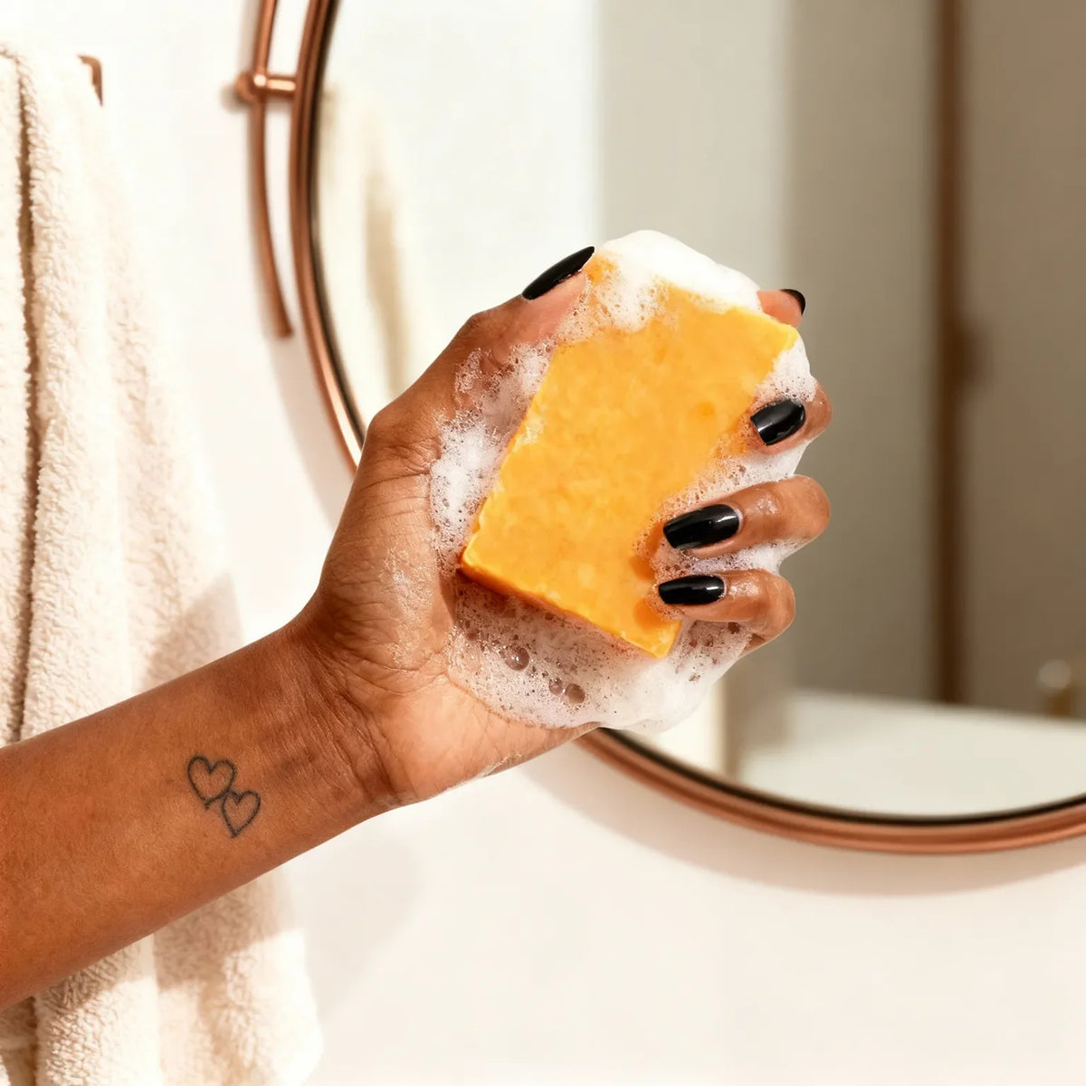 PureBar — Pflegeseife mit Kurkuma & Vitamin E